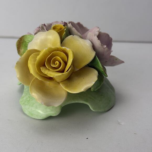 Vintage Basket of Porcelain Roses and Carnations Denton Bone China England - Picture 3 of 8